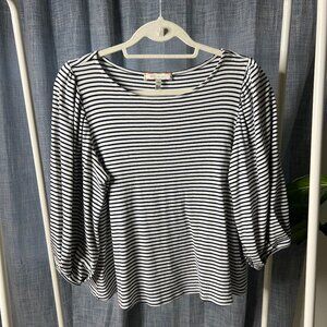 Eri + Ali Small Top – Effortlessly Stylish